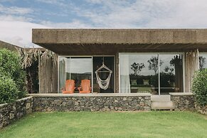 Santa Barbara Eco Beach Resort