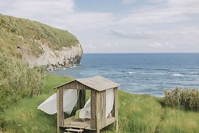 Santa Barbara Eco Beach Resort