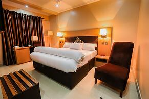 GolfView Suites & Conference Center