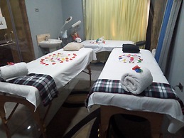 GolfView Suites & Conference Center