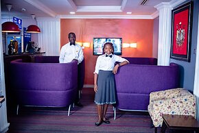 GolfView Suites & Conference Center