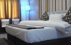 GolfView Suites & Conference Center