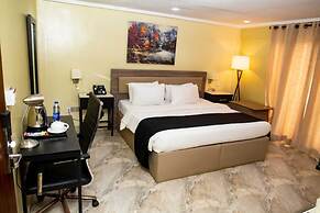 GolfView Suites & Conference Center