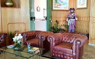 KS Beach Hotel
