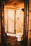 Edge-O-Dells Resort - 21 and Older