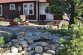River Rock Cottages
