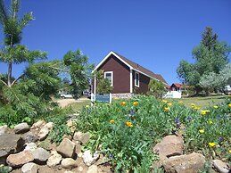 River Rock Cottages