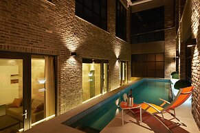 The Classic by Hotelone