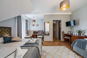 Hotel Smile