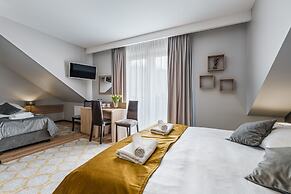Hotel Smile