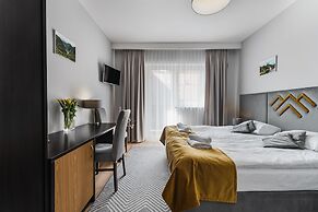 Hotel Smile