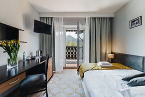 Hotel Smile