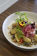 Grand Hotel Rockdale