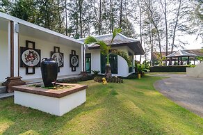 Ocean Breeze Residence