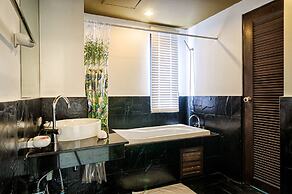 Ocean Breeze Residence