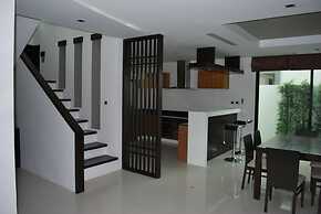 Ocean Breeze Residence