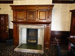 Maes Manor Hotel