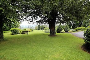 Maes Manor Hotel