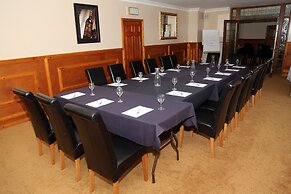 Maes Manor Hotel