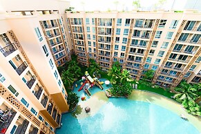 Atlantis Condo Resort by Natnarin