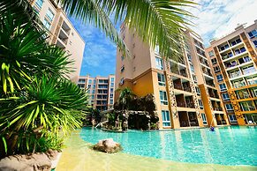 Atlantis Condo Resort by Natnarin