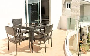 Lalaguna Villas Luxury Dive Resort & Spa