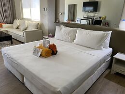 Lalaguna Villas Luxury Dive Resort & Spa