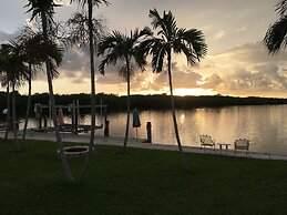 Serenity Bay Cottages