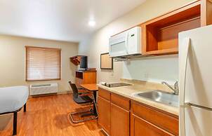 Extended Stay America Select Suites - Kansas City - Stadium