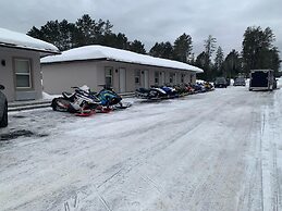 Deep River Motel