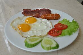 Central Hotel and Residences