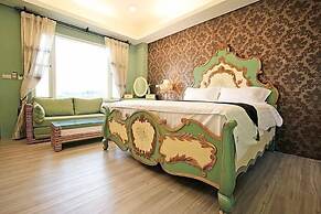 Cai Feng B&B