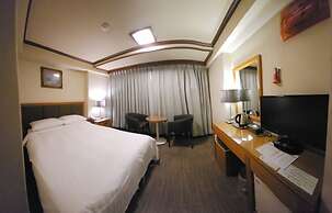 Insadong Crown Hotel