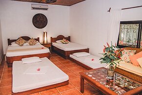 Hibiscus Garden Resort