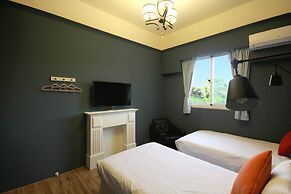 I'm Here B&B-Peng's family