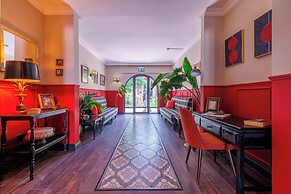 Lill Maison Hotel & City Club