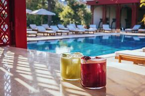 Lill Maison Hotel & City Club