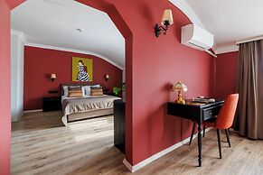 Lill Maison Hotel & City Club