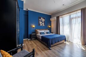 Lill Maison Hotel & City Club