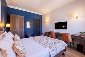 Lill Maison Hotel & City Club