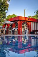 Lill Maison Hotel & City Club