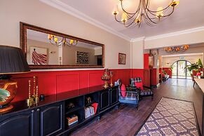 Lill Maison Hotel & City Club