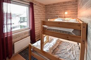 Abisko Guesthouse  & Activities