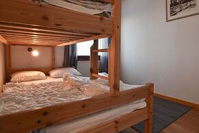 Abisko Guesthouse  & Activities