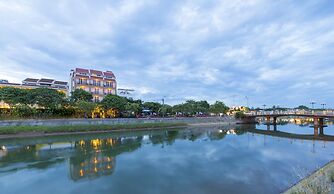 River Suites Hoi An Hotel