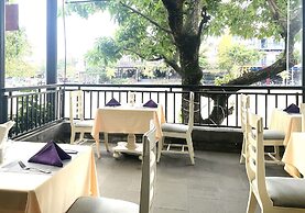 River Suites Hoi An Hotel