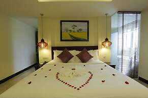 River Suites Hoi An Hotel