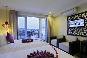 River Suites Hoi An Hotel