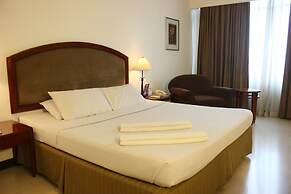 Hotel Supreme Convention Plaza