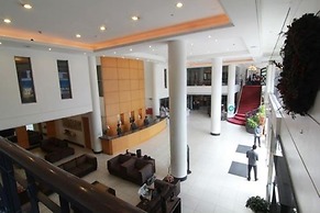 Hotel Supreme Convention Plaza